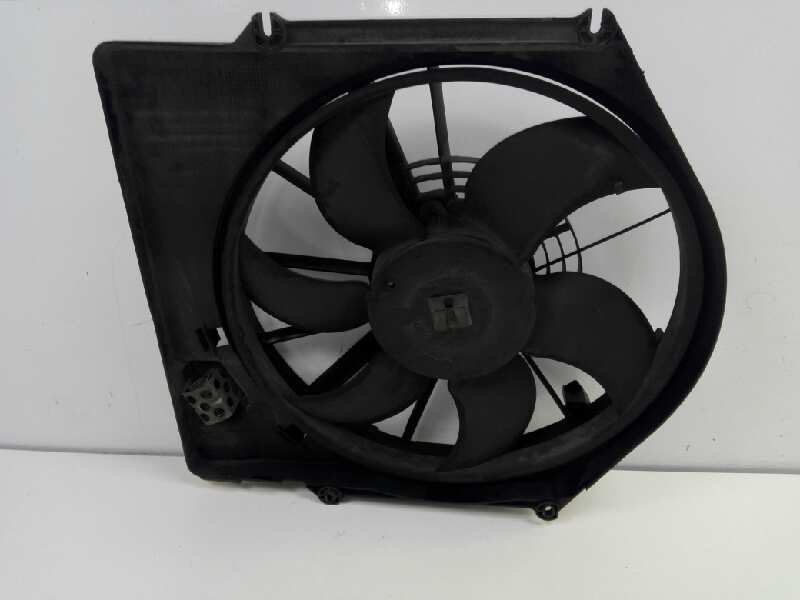 VAUXHALL Clio 2 generation (1998-2013) Ventilator difuzor 7700836311 18595746