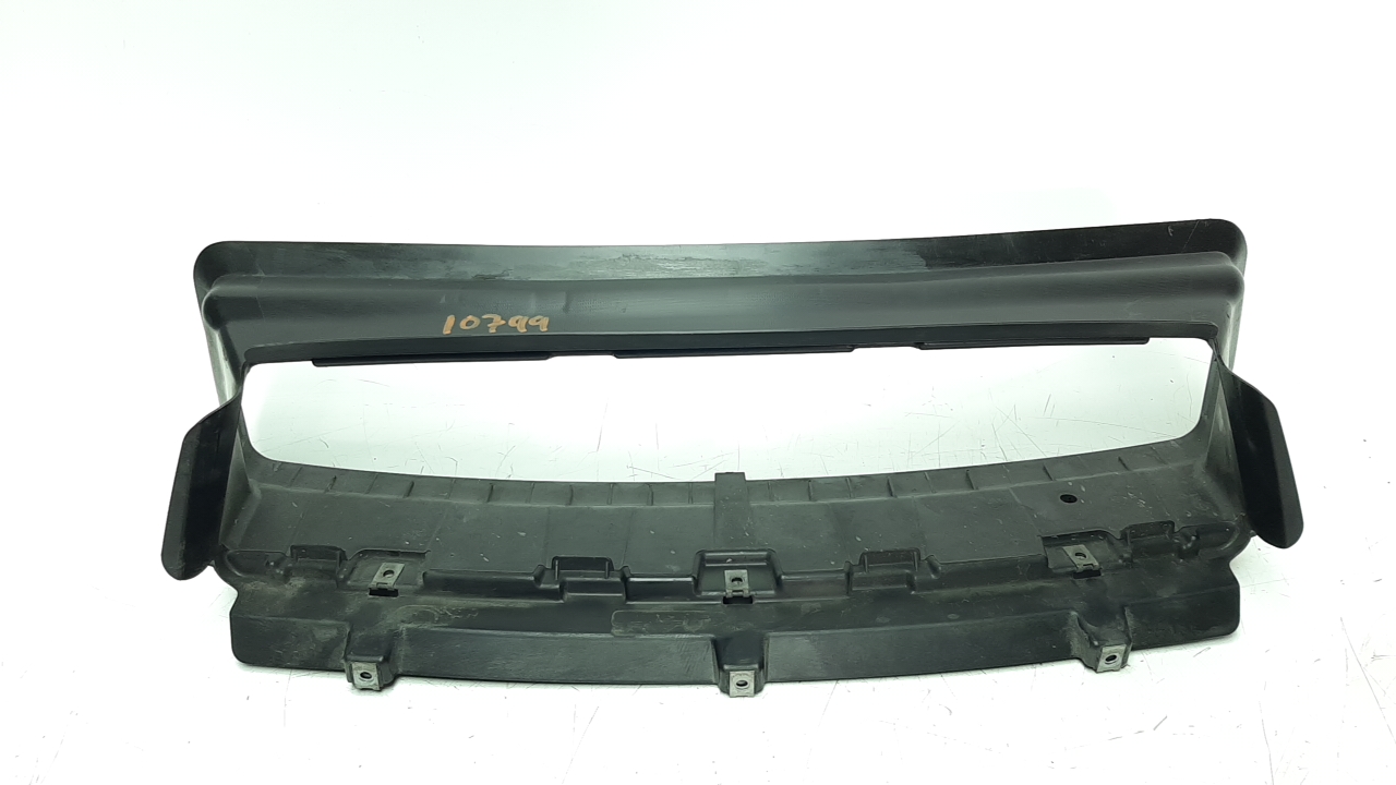 BMW 1 Series E81/E82/E87/E88 (2004-2013) Priekinės radiatoriaus grotelės 5164711762904 22809913