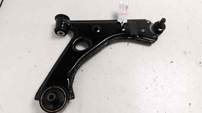 OPEL Corsa D (2006-2020) Front Right Arm 13426553 18666550