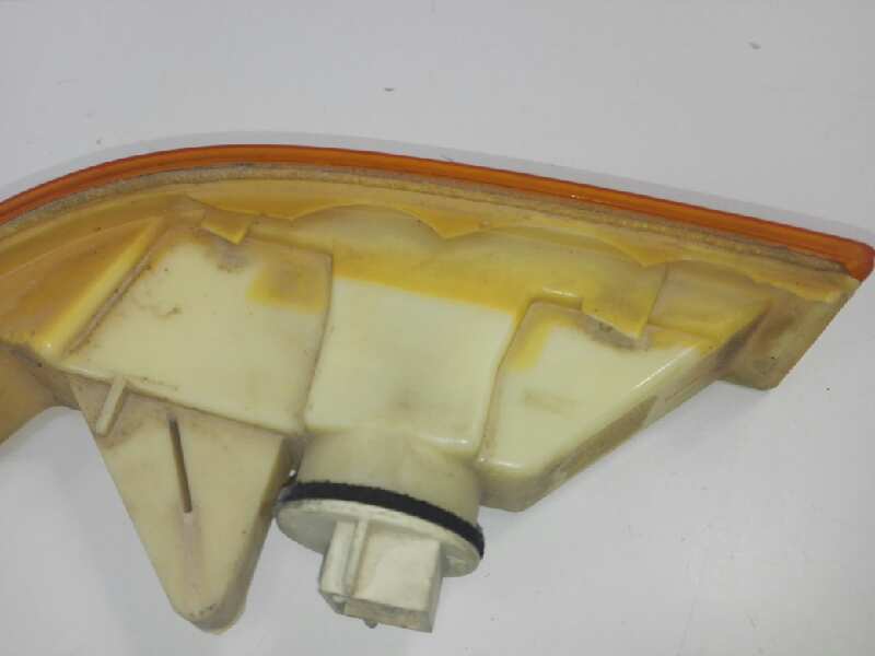 SEAT Front left turn light 7701349975 18419315