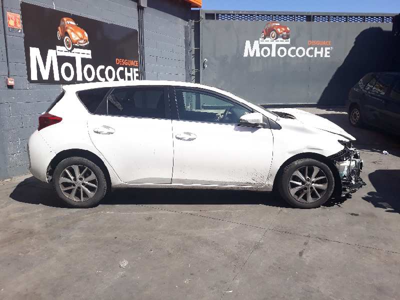 TOYOTA Auris 1 generation (2006-2012) Främre höger dörrfönsterbrytare 848100D030 24005637