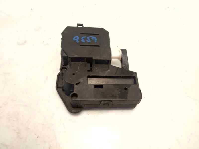 VOLVO C30 1 generation (2006-2013) Bouchon du réservoir de carburant 30716522 24008416