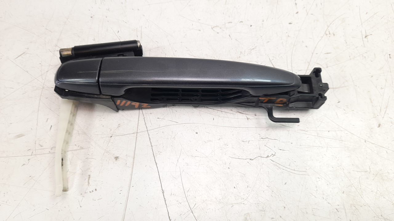 TOYOTA Land Cruiser 70 Series (1984-2024) Rear right door outer handle 6921128070B4 22828674