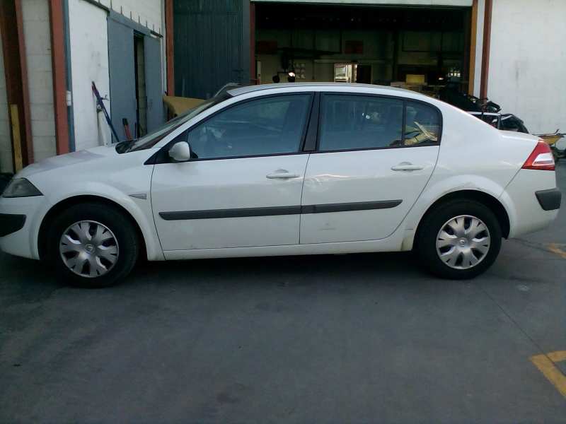 RENAULT Megane 3 generation (2008-2020) Охлаждающий радиатор 8200223000 18443128