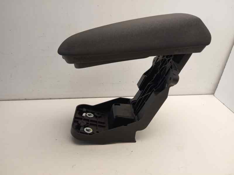 VOLVO V40 2 generation (2012-2020) Armrest 31448087 18578846