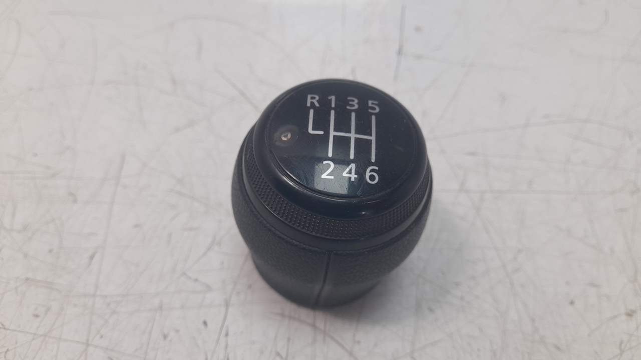 DACIA Duster 1 generation (2010-2017) Gear Shifting Knob 328656857R 26587410