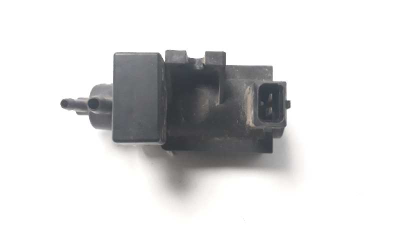 VAUXHALL 3 Series E46 (1997-2006) Solenoid Valve 72190337 18531584