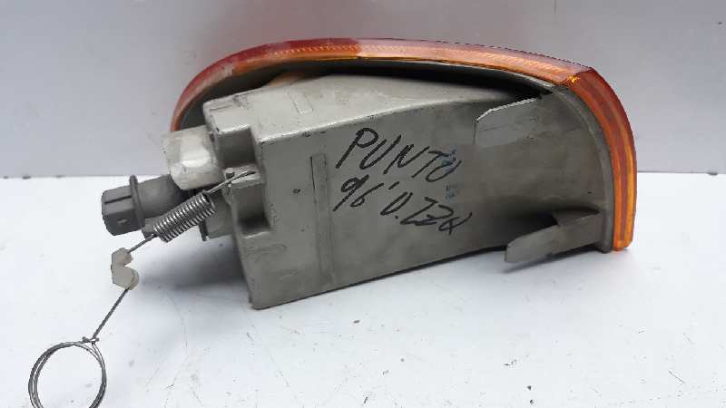 FIAT Punto 1 generation (1993-1999) Vasen etusuuntavalo 46402658 18419348