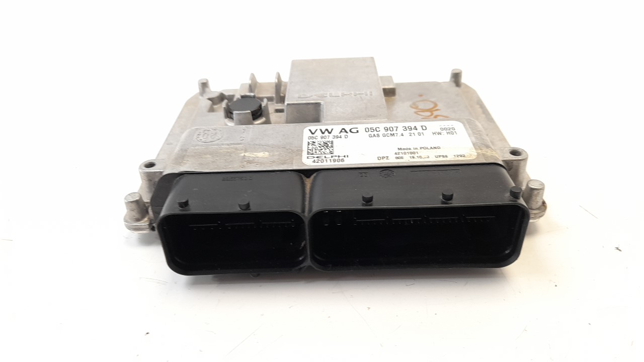 AUDI A1 GB (2018-2024) Moottorin ohjausyksikkö ECU 05C907394D 24049076