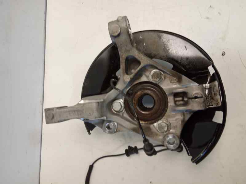 OPEL Astra J (2009-2020) Front Right Wheel Hub 13319483 18599885