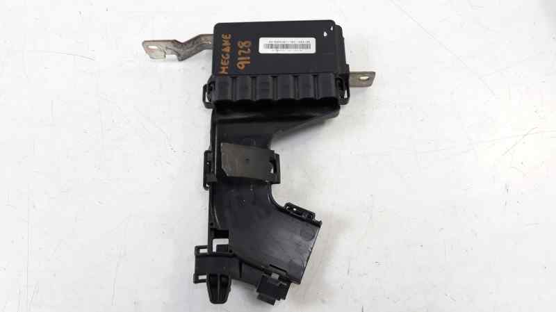 RENAULT Megane 3 generation (2008-2020) Sulakekaappi 243170003R 18535157