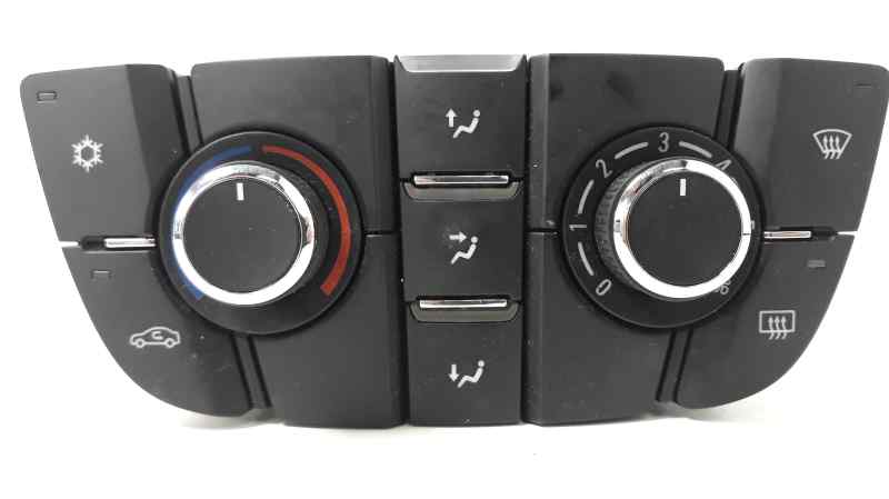 OPEL Astra J (2009-2020) Climate  Control Unit 13435154 18636890