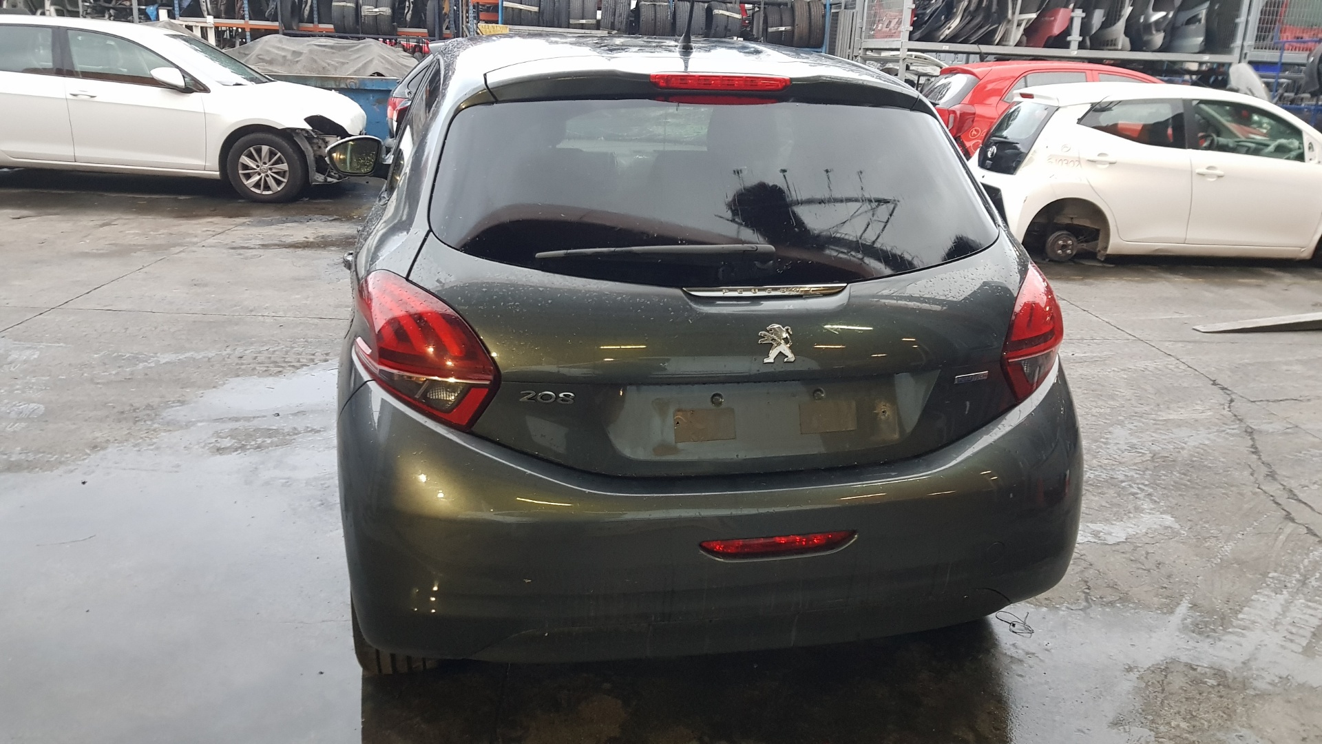 PEUGEOT 208 Peugeot 208 (2012-2015) Priekinis kairys pusašis 9803959580 22803760