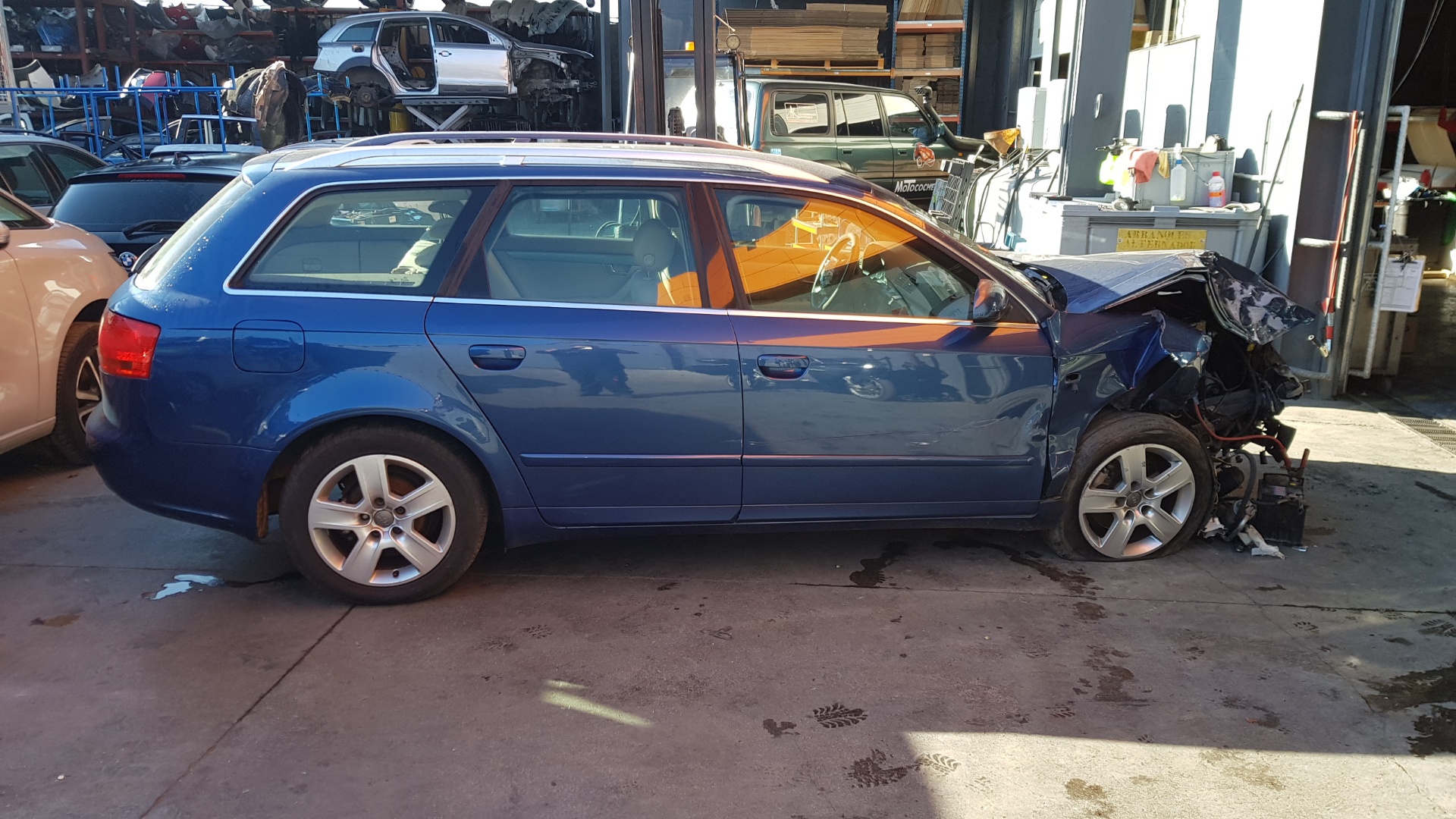 AUDI A4 B7/8E (2004-2008) Ilmastonhallintayksikkö 8E0820043AJ 18776765