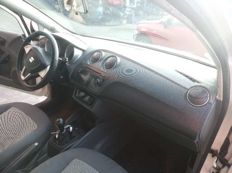 SEAT Ibiza 4 generation (2008-2017) Galinių dešinių durų spyna 6J0839016A 18674800
