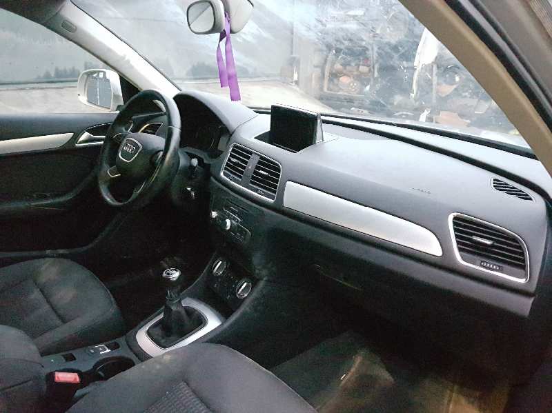 AUDI Q3 8U (2011-2020) Rear left door window lifter 8U0839461 18585642