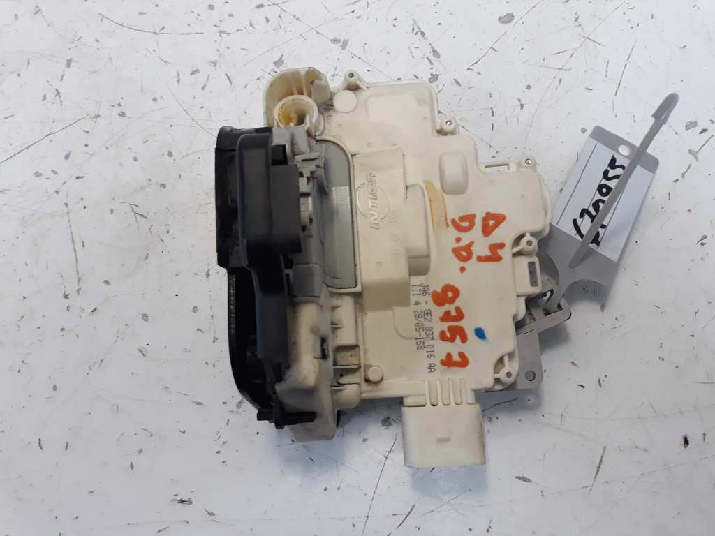 AUDI A4 B6/8E (2000-2005) Front Right Door Lock 8E2837016AA 18534526