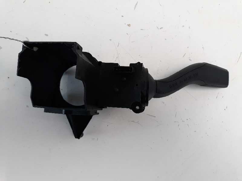 BMW A4 B6/8E (2000-2005) Turn switch knob 8E0953513A 18531545