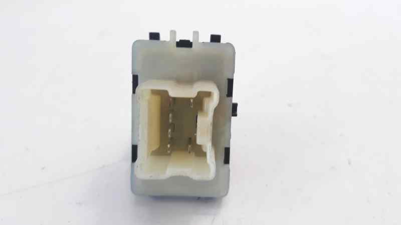 RENAULT Clio 3 generation (2005-2012) Front Right Door Window Switch 254218614R 18559308