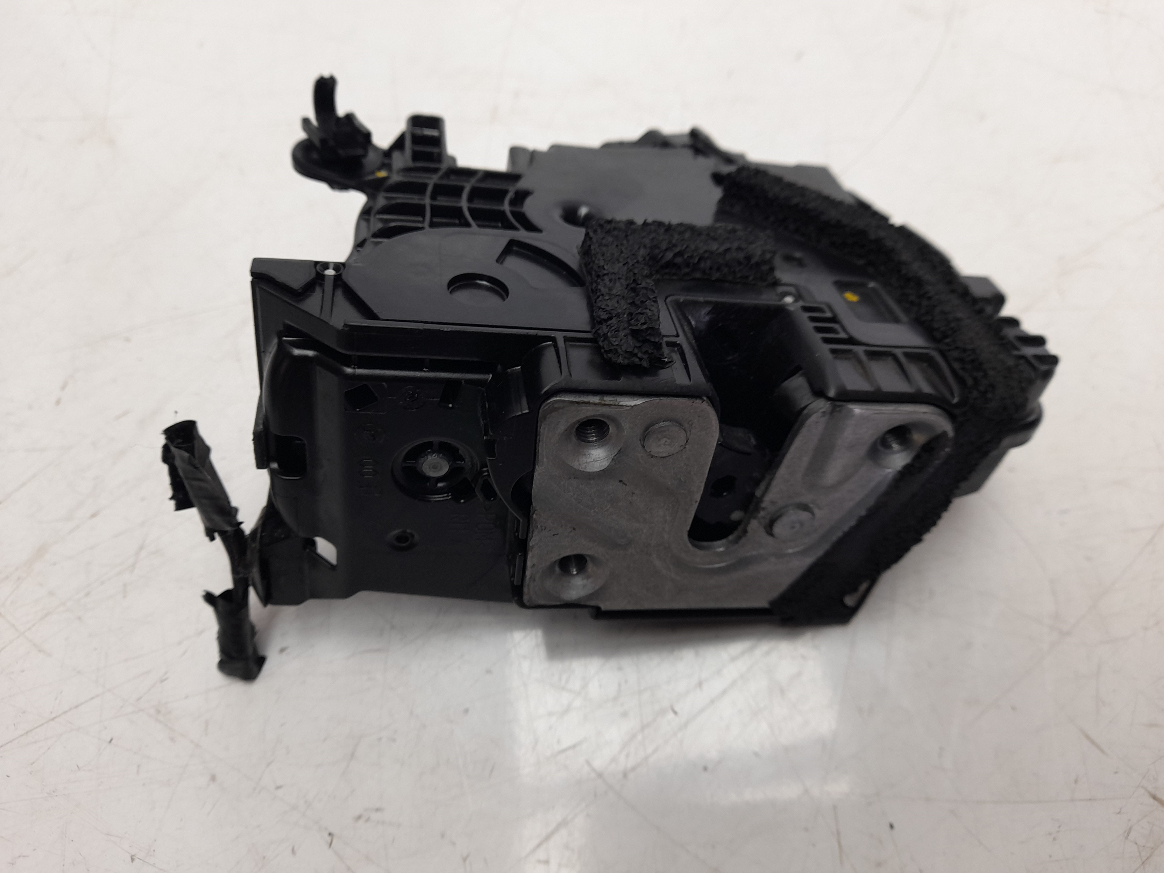 RENAULT Captur 1 generation (2013-2019) Front Right Door Lock 805022764R 18704940