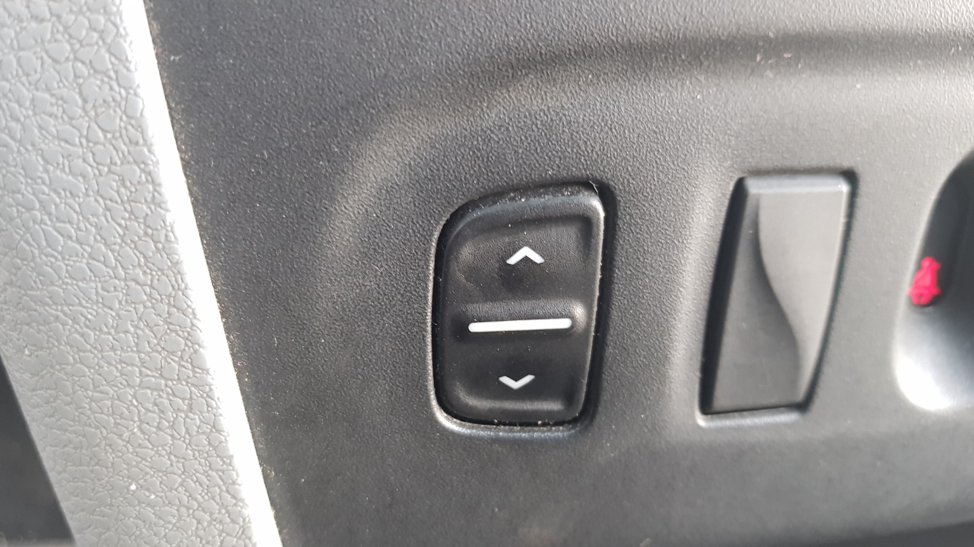 DACIA Sandero 2 generation (2013-2020) Front Left Door Window Switch 254110431R 22815561