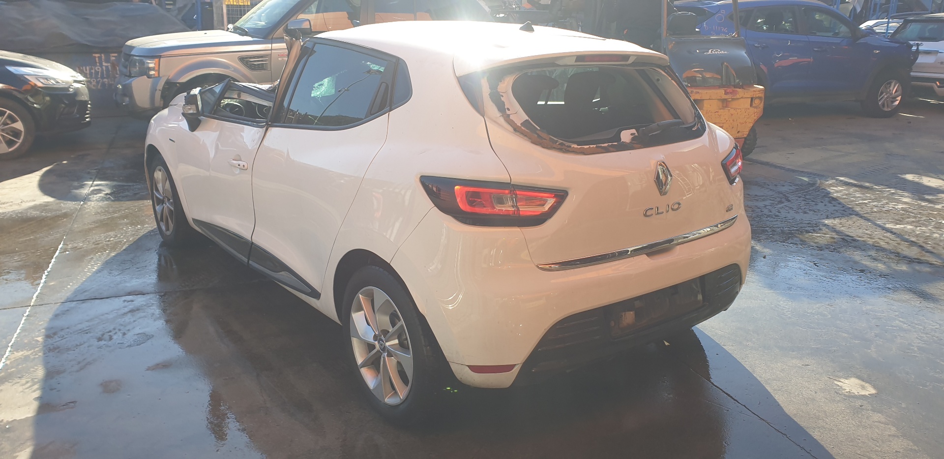 RENAULT Clio 3 generation (2005-2012) Galinių kairių durų stiklo pakelėjas 827010501R 18409275