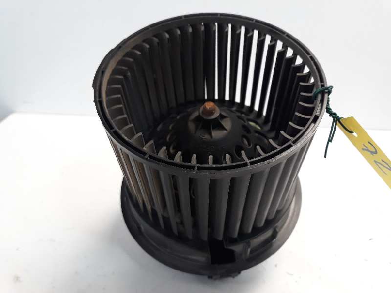 DACIA Lodgy 1 generation (2013-2024) Heater Blower Fan T1020778J 18565121