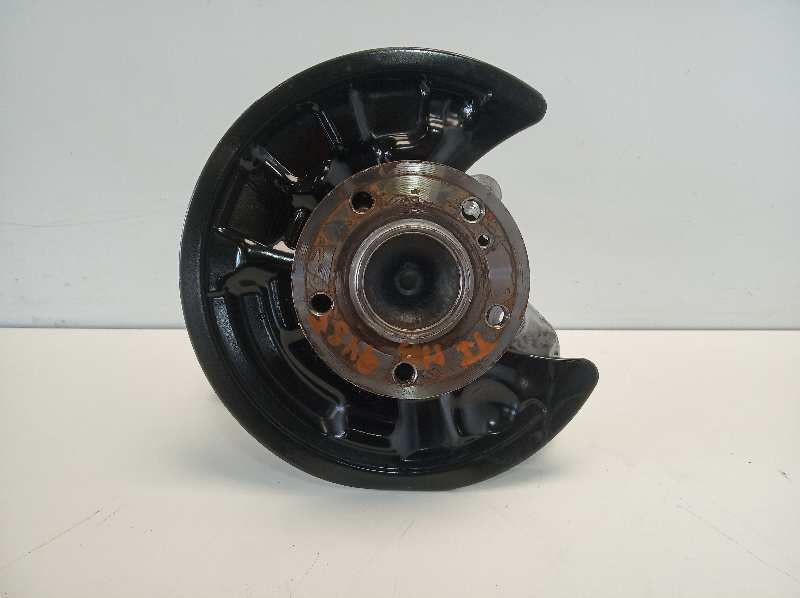 MERCEDES-BENZ CLA-Class C117 (2013-2016) Rear Left Wheel Hub A2460306 18590736