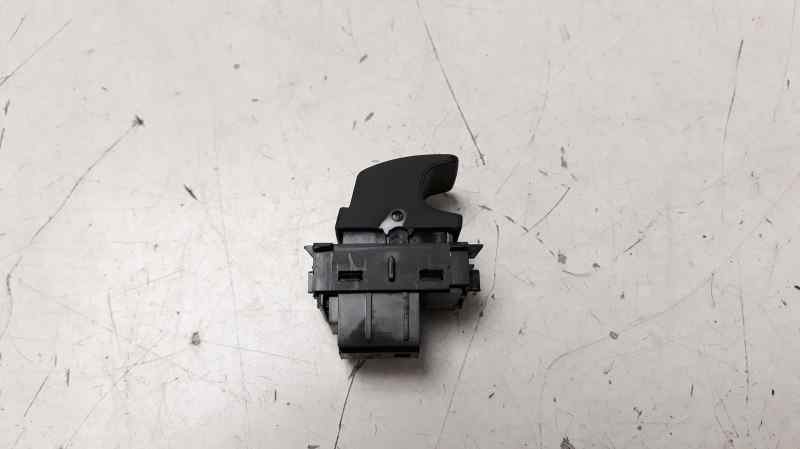 SEAT Toledo 3 generation (2004-2010) Rear Right Door Window Control Switch 5G0959855Q 18621287