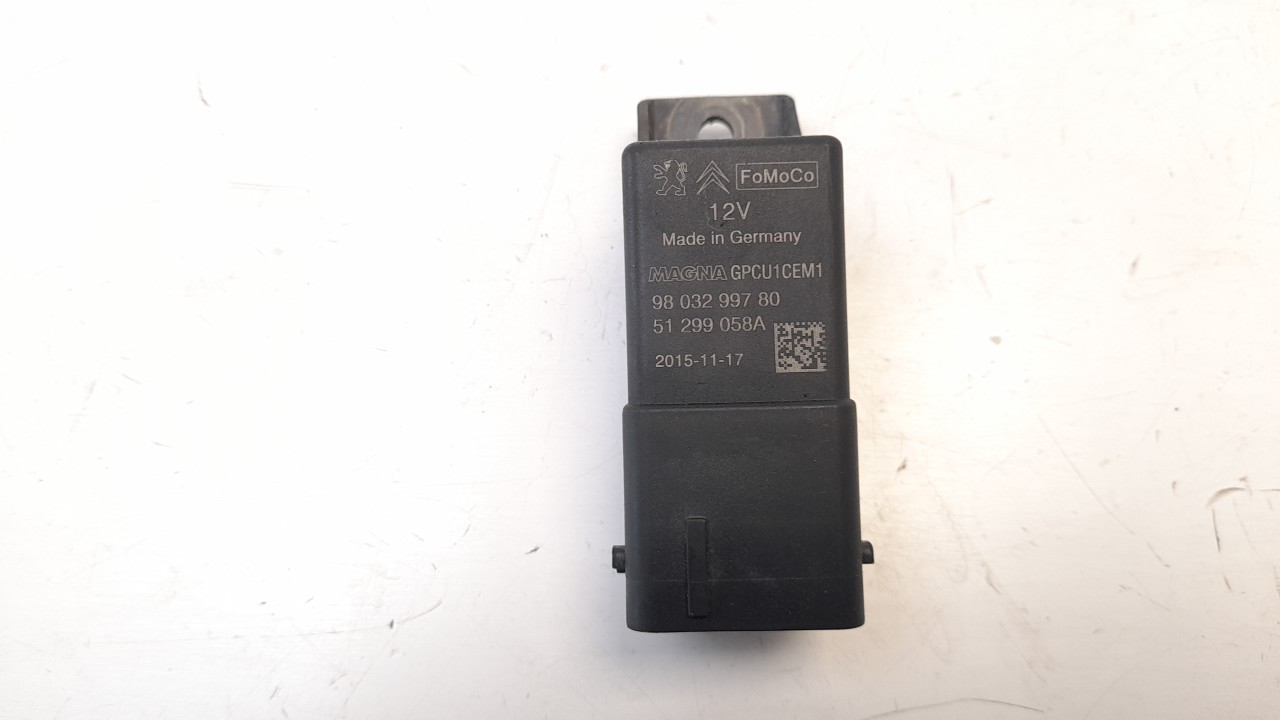 PEUGEOT 208 Peugeot 208 (2012-2015) Relays 9803299780 22804322