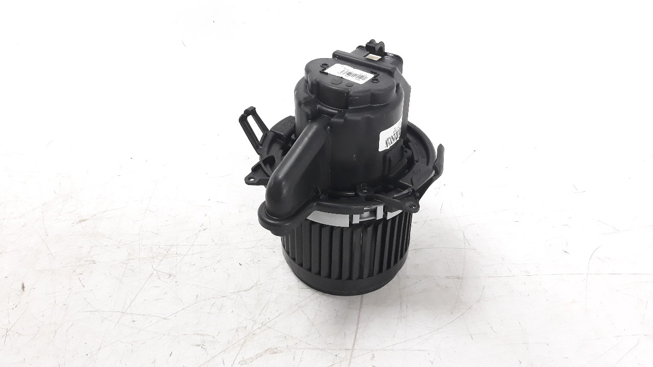 RENAULT Captur 1 generation (2013-2019) Ventilateur de chauffage 272101005R 20139526