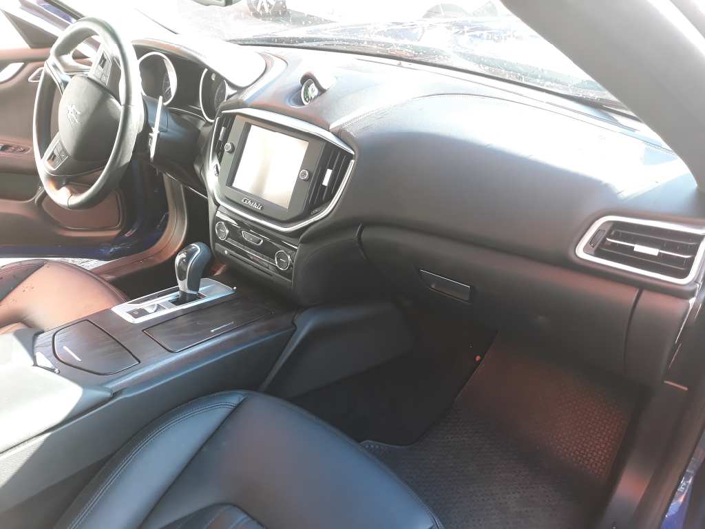 MASERATI Ghibli 3 generation (2013-2024) Priekšējo labo durvju logu pacēlājs 6700098150 18671458