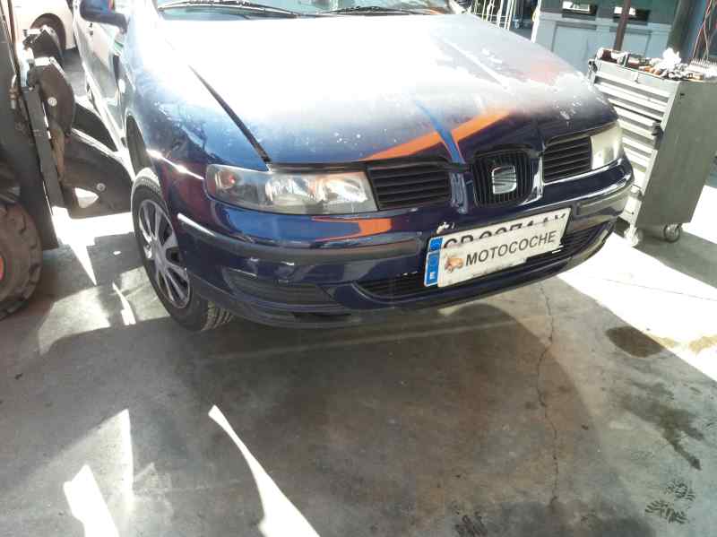 NISSAN Toledo 2 generation (1999-2006) Превключвател на лоста на чистачките 4B0953503E 18584209