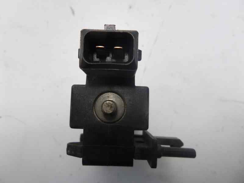 VOLVO V40 1 generation (1996-2004) Solenoid Valve 72251702 18486582