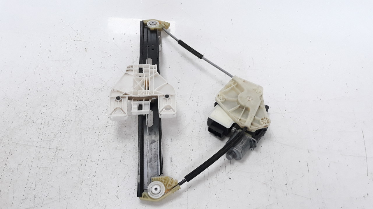 SEAT Leon 3 generation (2012-2020) Rear left door window lifter 5F4839461D 22815661