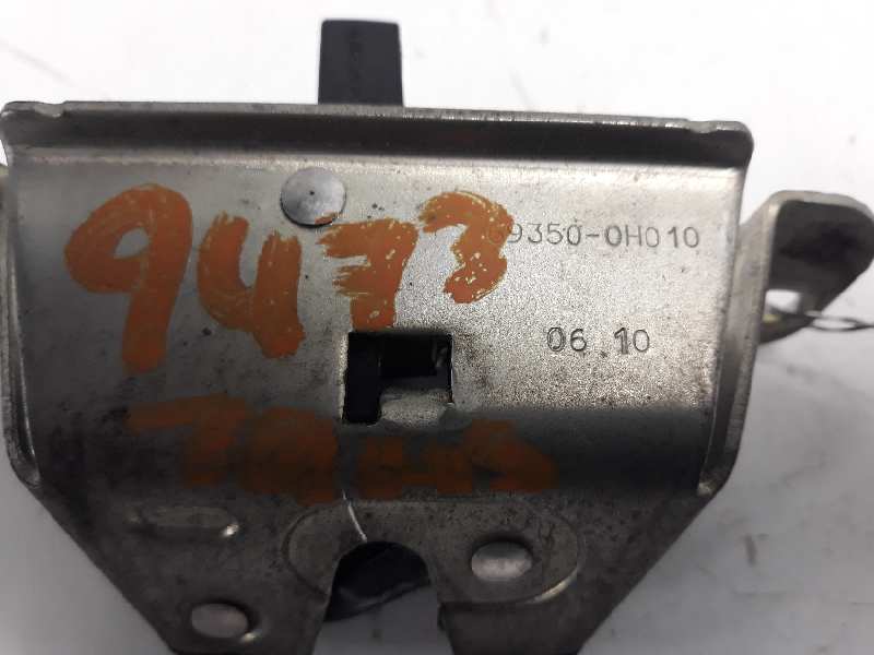 TOYOTA Aygo 1 generation (2005-2014) Takaluukun takaluukun lukko 693500H010 18589088