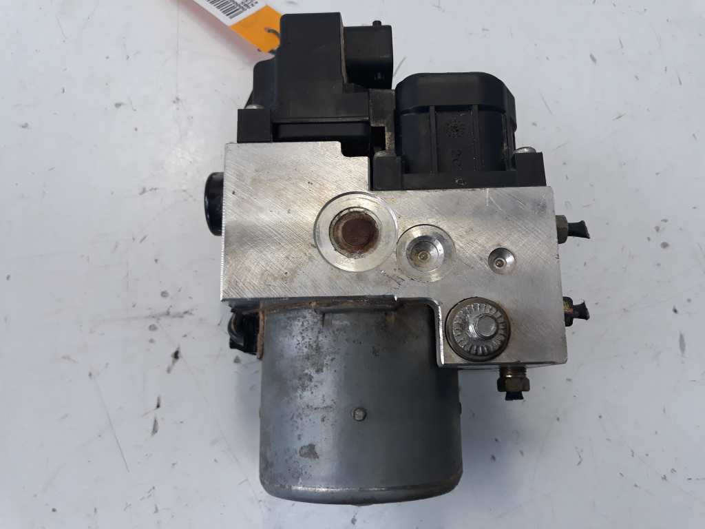 FORD USA Navara D22 (1997-2005) ABS Pump 47660VK310 18526482