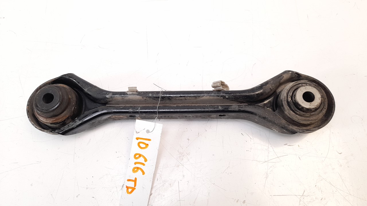 BMW 3 Series E90/E91/E92/E93 (2004-2013) Rear Right Arm 33326763473 24050798