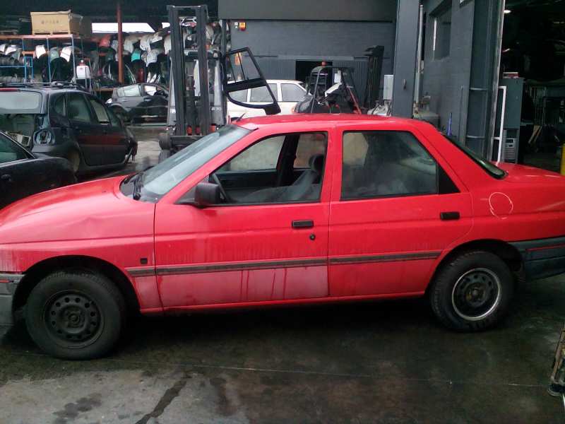 FORD Fiesta 3 generation (1989-1996) Запалителна бобина с високо напрежение 88SF12029A2A 18465413