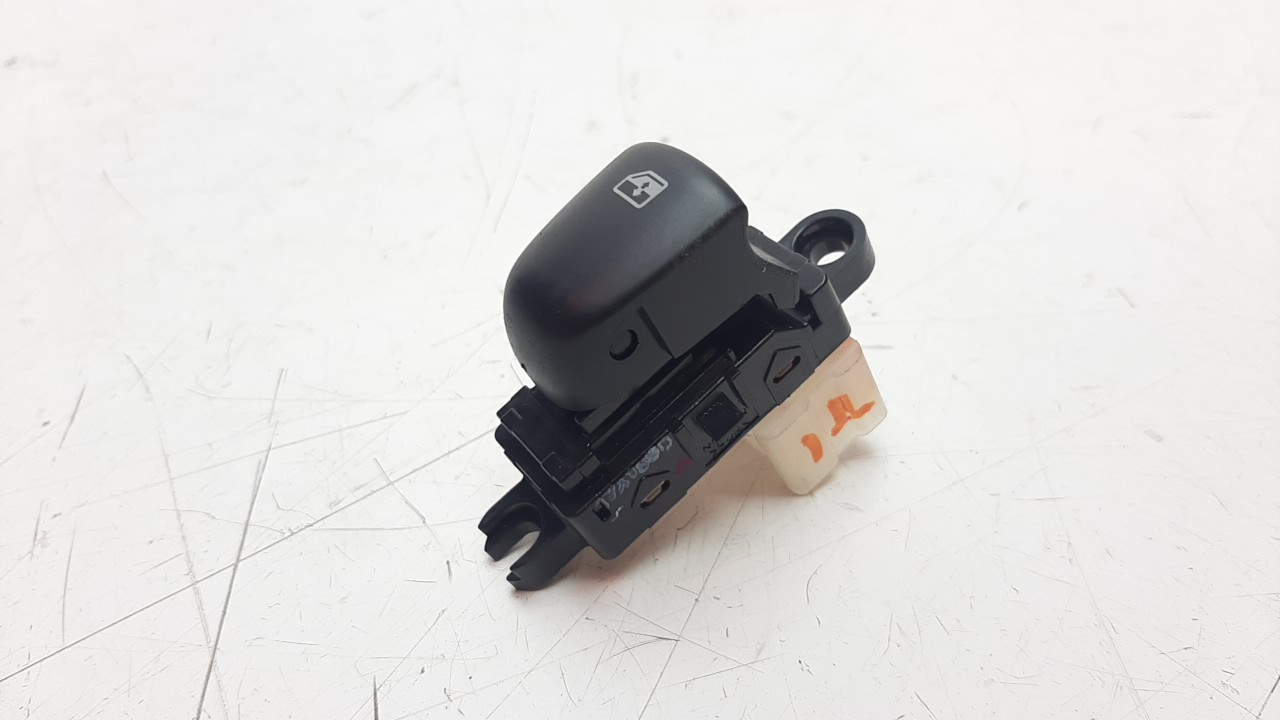 RENAULT Kadjar 1 generation (2015-2024) Rear Right Door Window Control Switch 254119716R 24049833