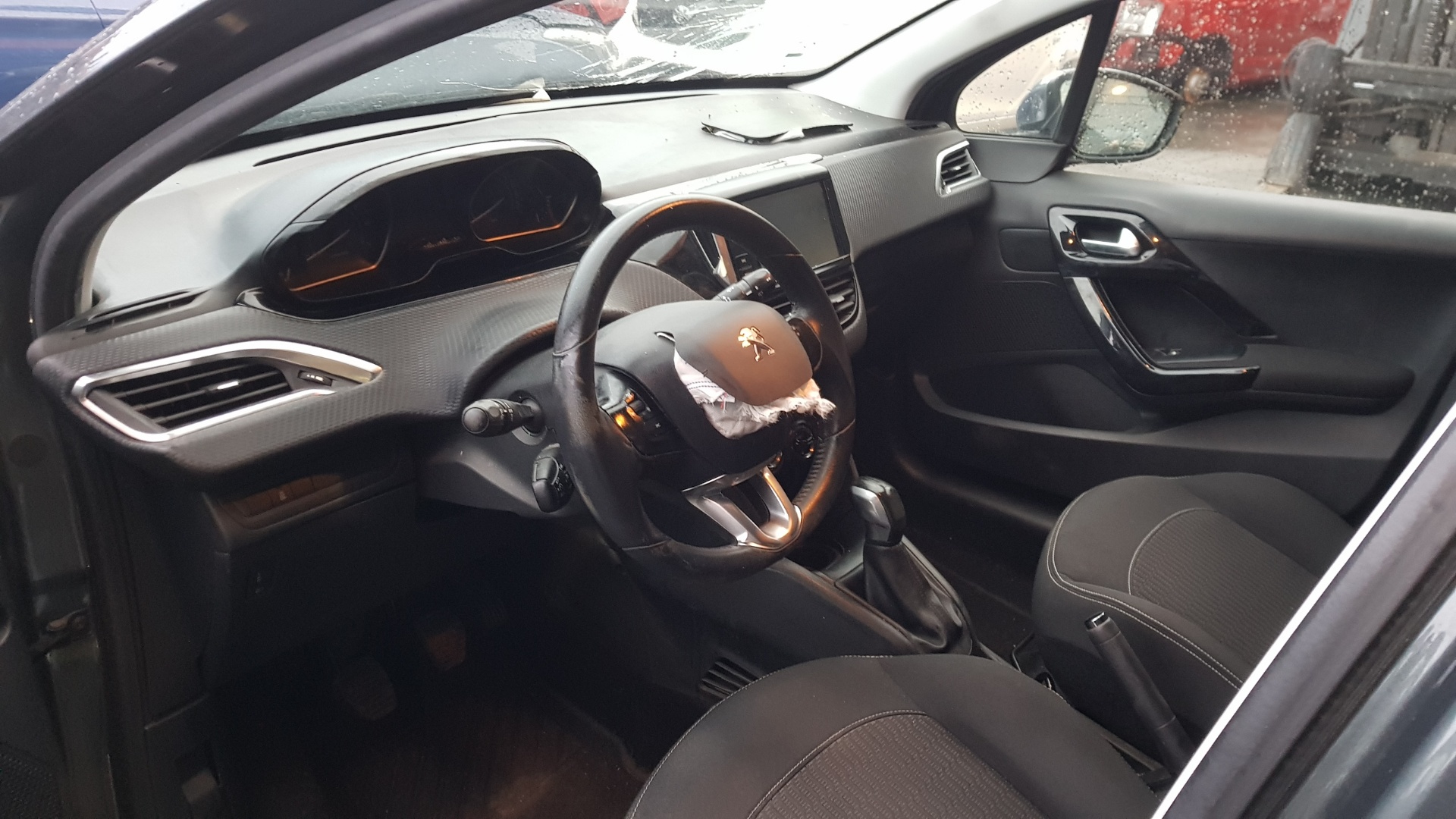 PEUGEOT 208 Peugeot 208 (2012-2015) Priekinis kairys pusašis 9803959580 22803760