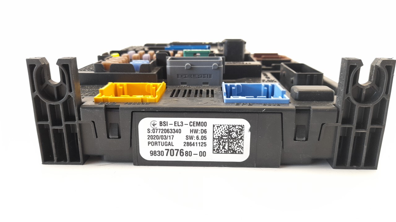 OPEL Corsa F (2019-2023) Fuse Box 9830707680 24039592