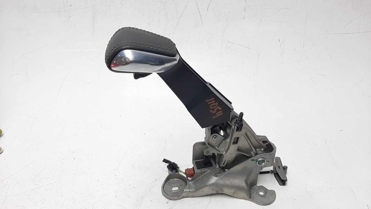 PEUGEOT 2008 1 generation (2013-2020) Brake Pedal 98067000ZQ 24048323