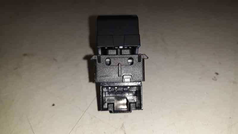 VOLKSWAGEN Passat B8 (2014-2023) Front Right Door Window Switch 5G0959855M 18645732