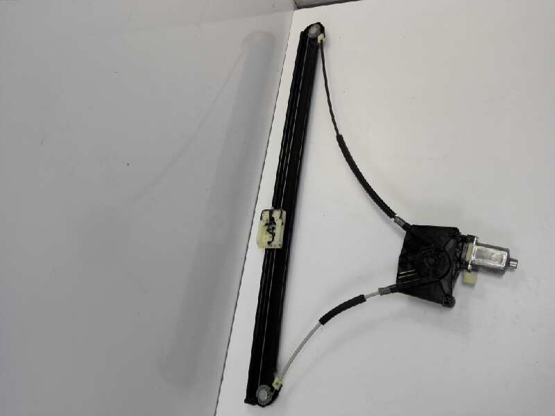 VOLKSWAGEN Crafter 2 generation (2017-2024) Front Right Door Window Regulator 7C0837462A 25317858