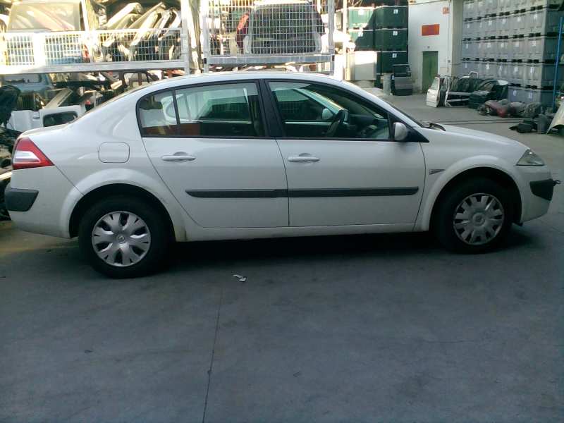 RENAULT Megane 3 generation (2008-2020) Охлаждающий радиатор 8200223000 18443128