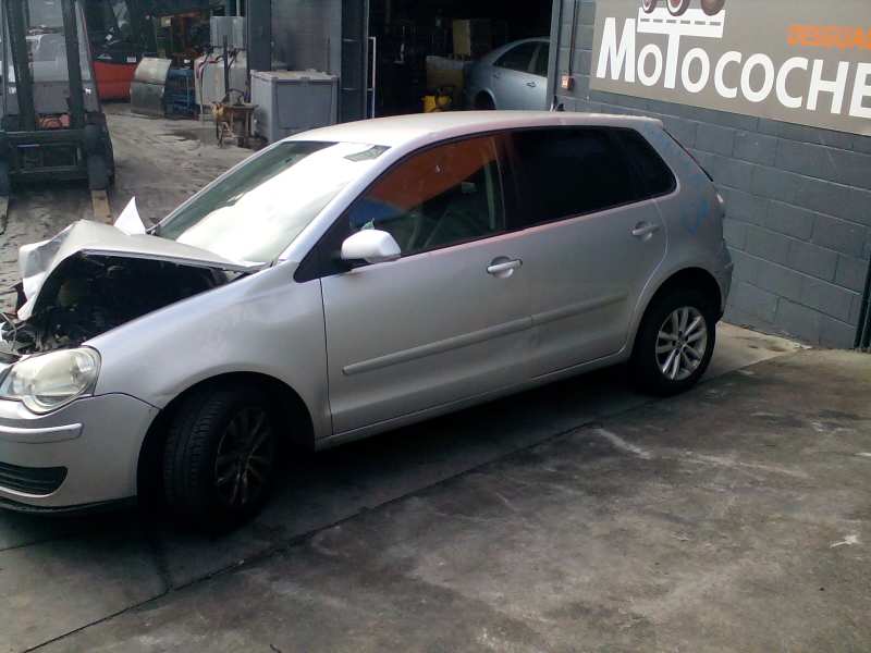 VOLKSWAGEN Polo 4 generation (2001-2009) Другие кузовные детали 6Q1721503F 18489740