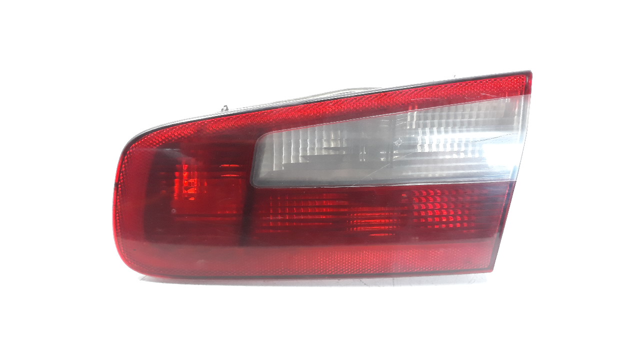 RENAULT Laguna 2 generation (2001-2007) Pravé zadné svetlo 8200002476 25918898