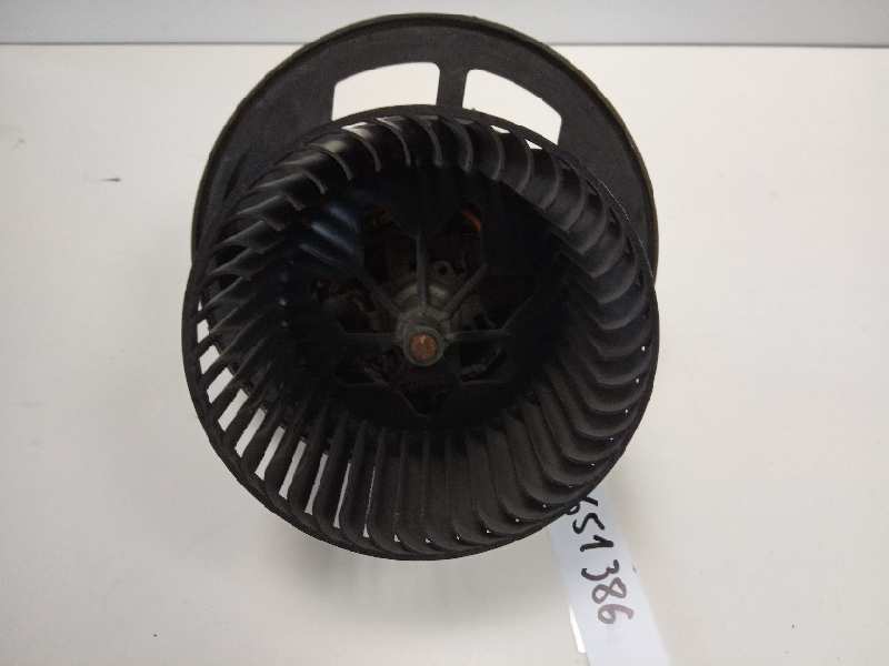 BMW 1 Series F20/F21 (2011-2020) Salono pečiuko varikliukas 985465S09 18527156