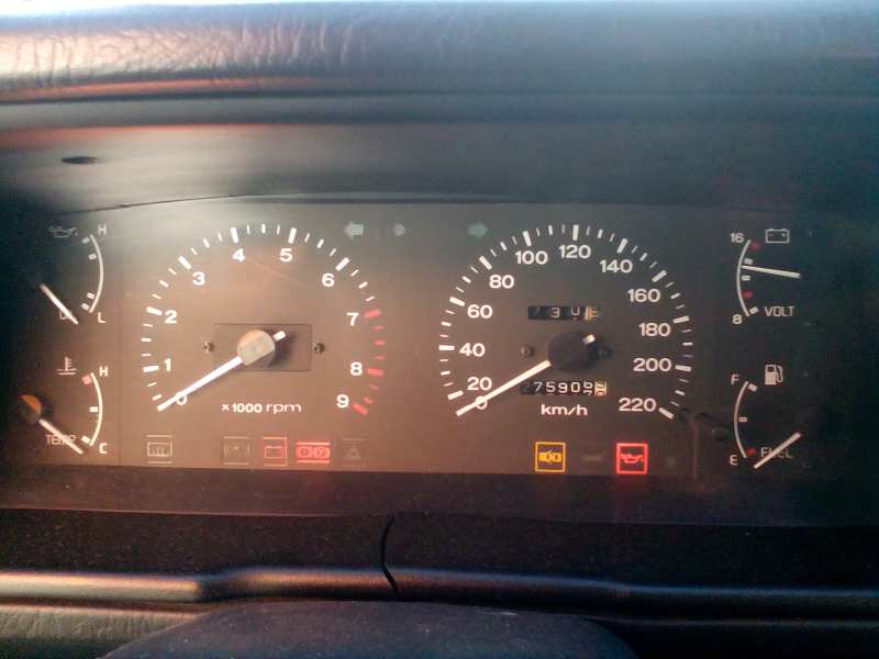 RENAULT Clio 1 generation (1990-1998) Решетка радиатора 8637134000 25308231